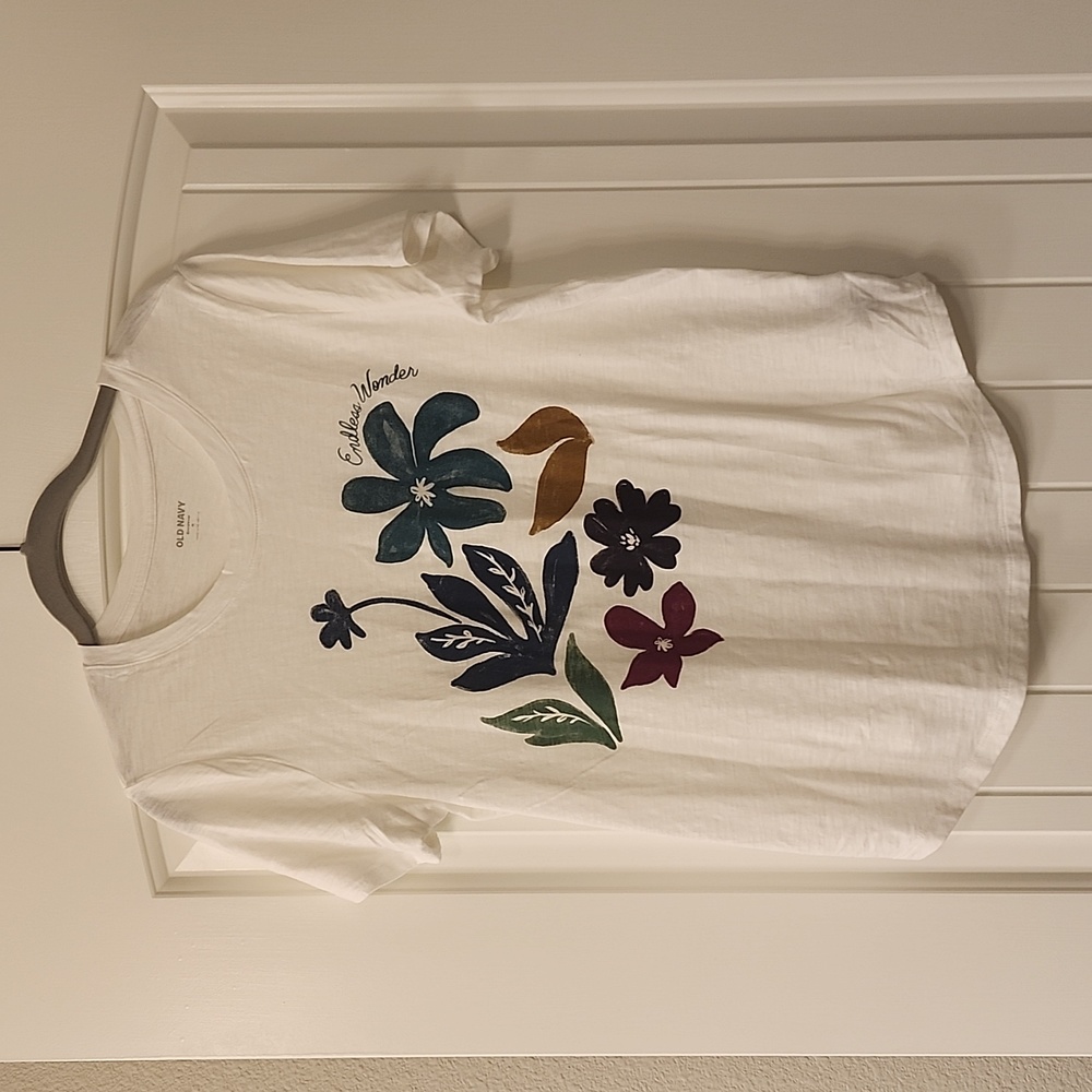 Old Navy Everywear tee